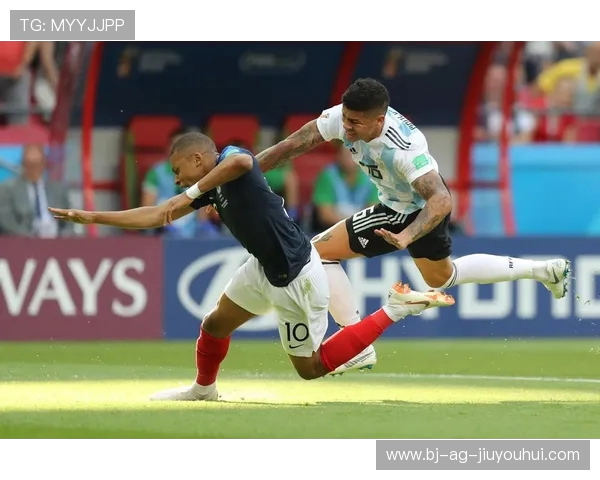 足球裁判职责与挑战：从判罚标准到决策影响力的全面解析